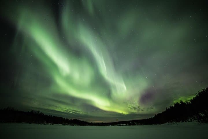 Northern Lights Hunt Including Snacks on Campfire from Rovaniemi