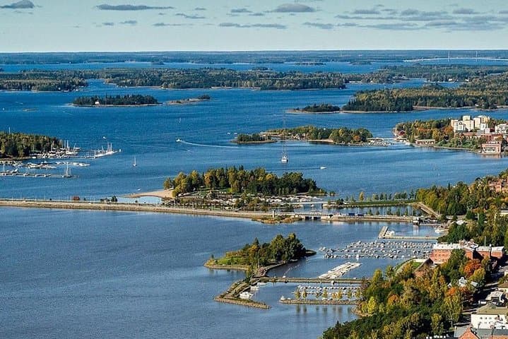 Vaasa Private Transfer from Vaasa (VAA) Airport to City centre