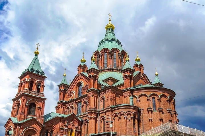 Explore Helsinki in 60 minutes with a Local