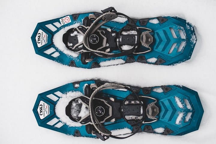 Private Snowshoeing Tour In Pyhätunturi With A Local Guide