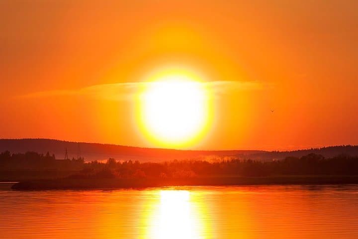 Midnight Sun Photography Tour with Lappish BBQ