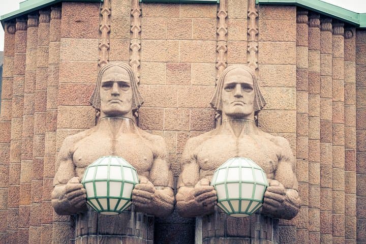 Helsinki Highlights and Kiasma Museum Private Tour