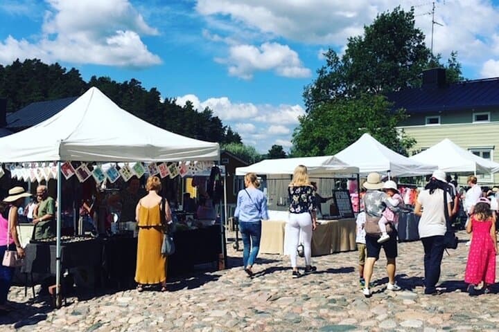 Porvoo All-Way Guided Sightseeing Tour from Helsinki