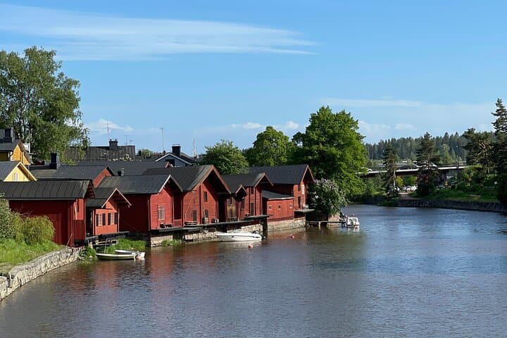 Helsinki Highlights and Porvoo tour