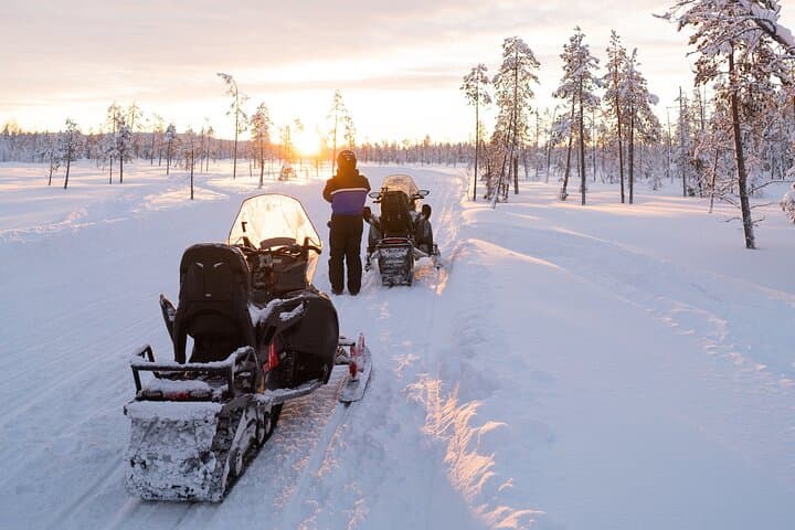 Experience a 3-hours long Snowmobile Safari in Lapland