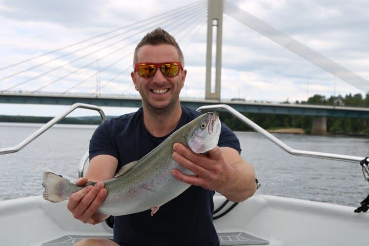 Guided Midnight Sun Fishing and Sightseeing Boat Tour