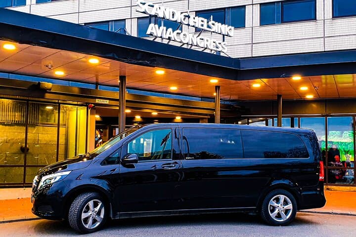 Private Transfer Helsinki-St. Petersburg by Mercedes V or E-class