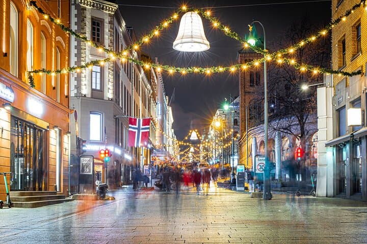Private Tampere Christmas Heritage Walking Tour
