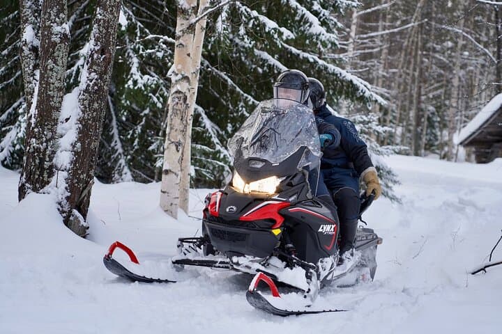 Snowmobile Safari to the Wilderness