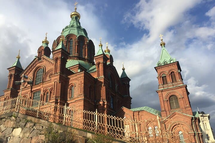 Helsinki city sightseeing and Seurasaari Island