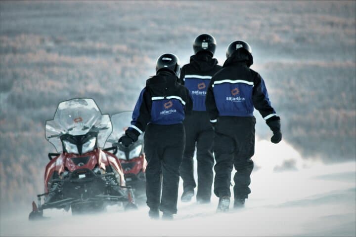 2-Hour Snowmobiling in Ylläs