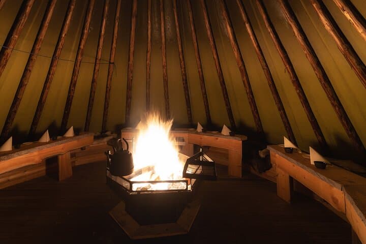 Northern Lights Tour to Lake Inari by Boat with BBQ Dinner