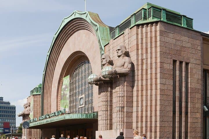 Epic Helsinki: English Speaking Walking Tour