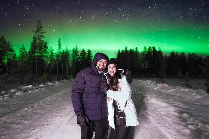 Rovaniemi: Northern Lights Pro Guaranteed - Unlimited (PRIVATE)