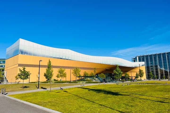 Private Full Day Tour of Helsinki and Porvoo