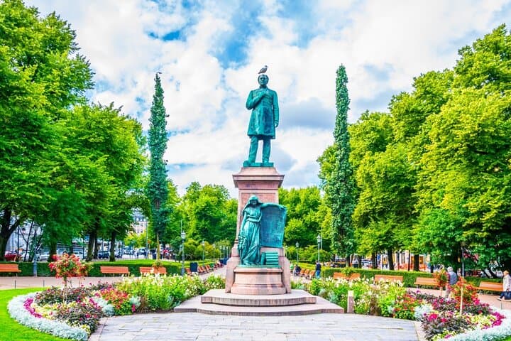 4 Hour Helsinki Tour from Cruise Port