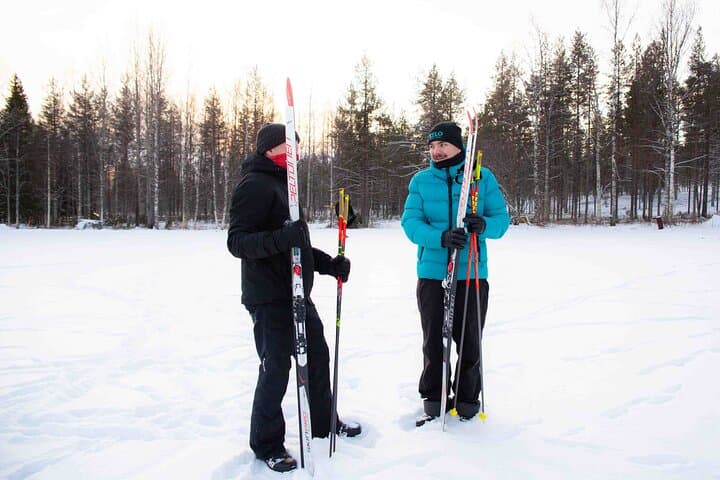 Small Group Cross-Country Skiing for Beginners