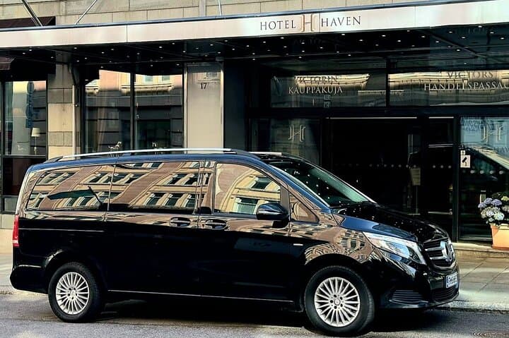 4 hours Helsinki and Porvoo Guided VIP Tour by Luxury Car