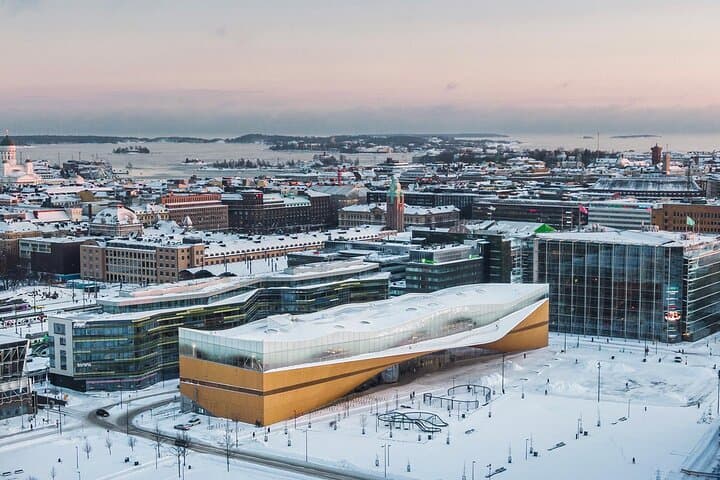 Exclusive 3 hour VIP Tour Helsinki by Lux Car with Guide+Lunch