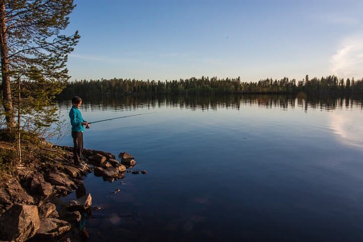 Rovaniemi Fishing Trip with Fish Soup and Campfire Experience