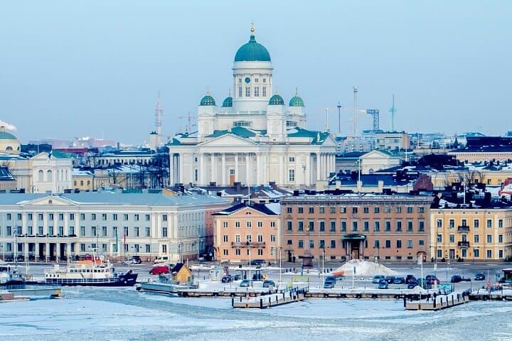 Best of Helsinki: Small Group Walking Tour (Max 10, 3 Hours)