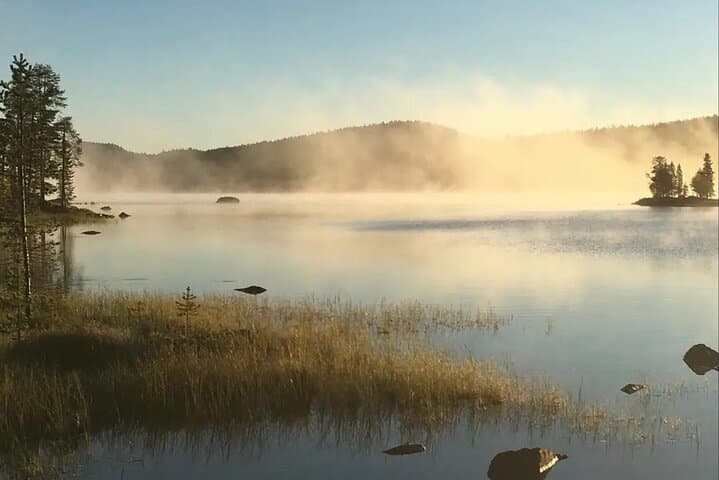 Lake Inari Boat Tour with Ice Cave and Campfire