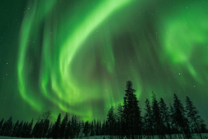 Rovaniemi Insider: Guaranteed Northern Lights Tour