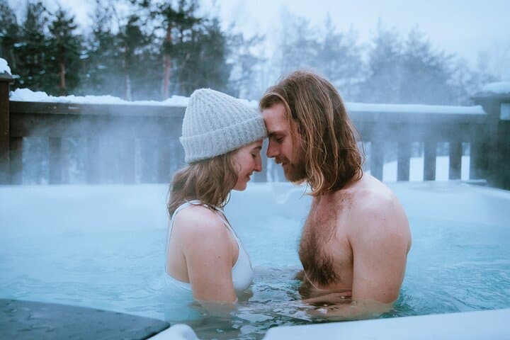 Snow sauna, outdoor jacuzzi and Arctic SnowHotel visit