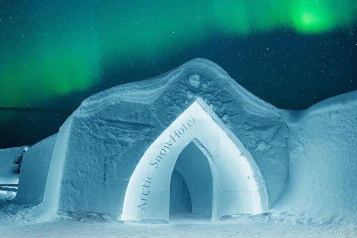 Snow sauna, outdoor jacuzzi and Arctic SnowHotel visit