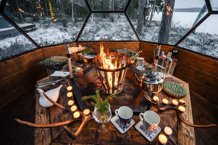 VIP Arctic Dream Dinner Private Glass Igloo and Aurora Experience