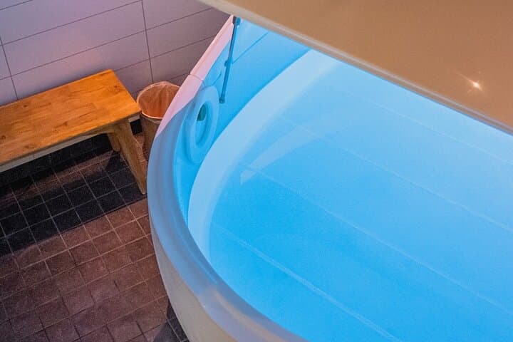 Rovaniemi: Insider Relaxing Floating and Neurosonic Experience