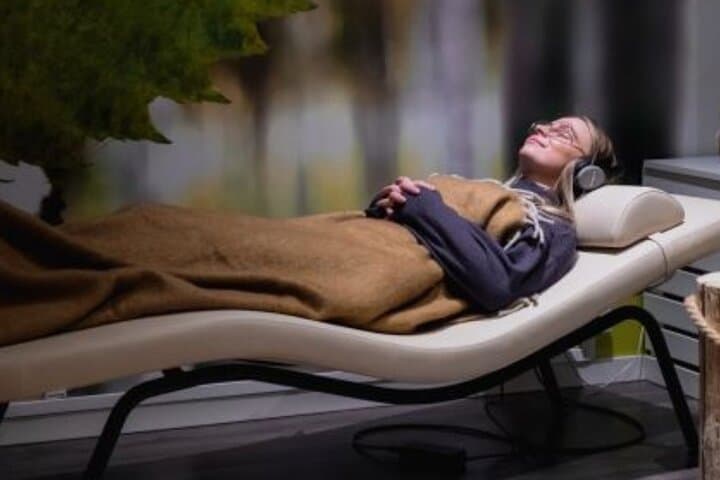 Rovaniemi: Insider Relaxing Floating and Neurosonic Experience