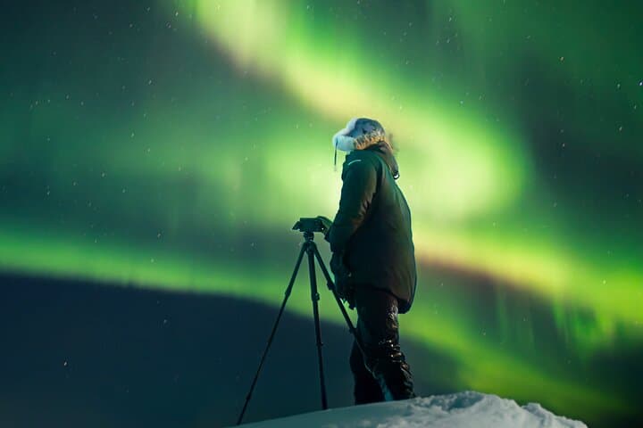 Northern Light Hunt with Photography from Rovaniemi
