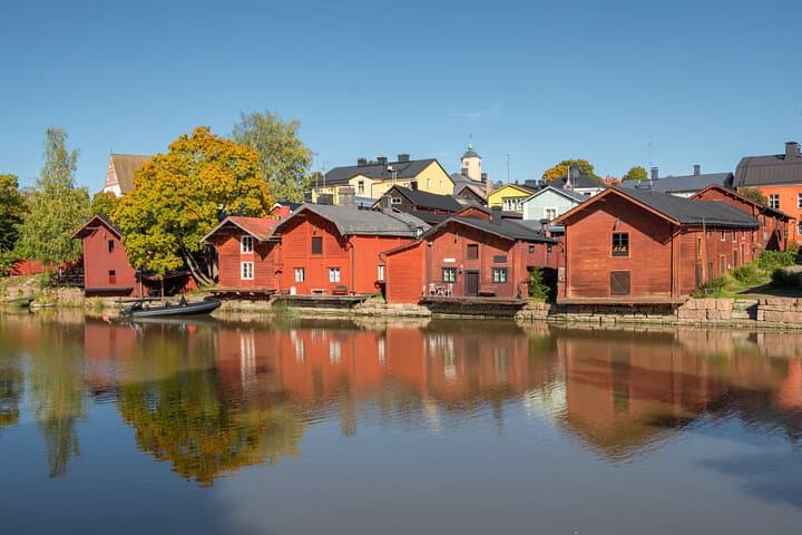 From Helsinki: Half-Day to Porvoo Private Sightseeing Tour