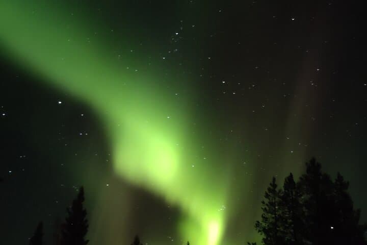Luxury Aurora Tour with Finnish Delicacies & Private Guide