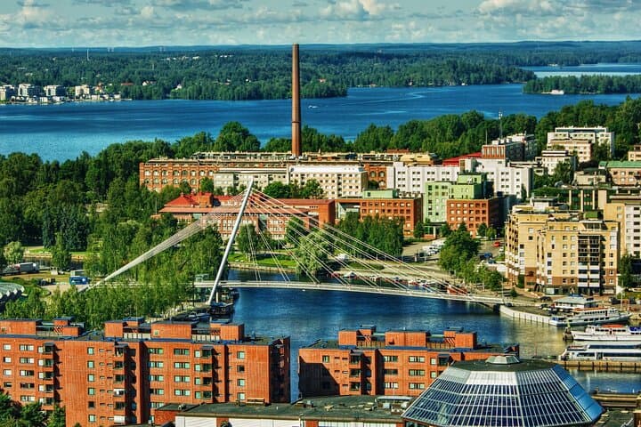 Tampere Private Walking Tour with a Local