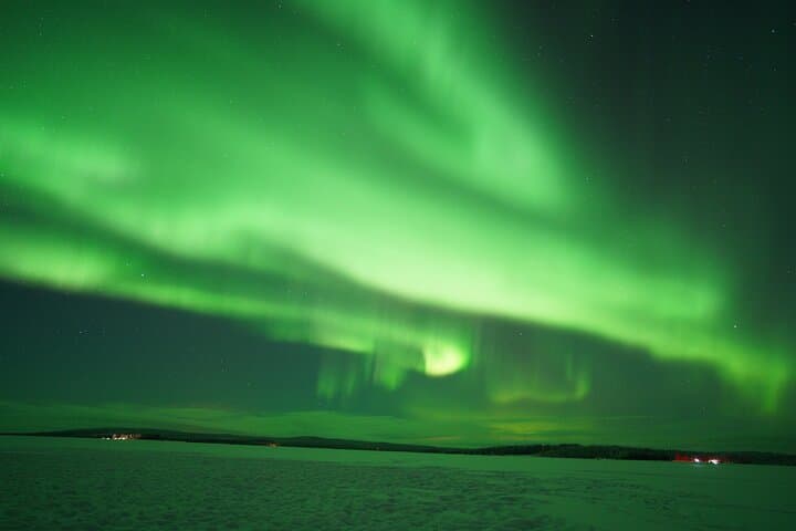 Best Northern Lights Hunting tour Rovaniemi With HD Photo