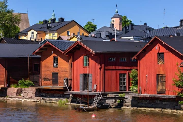 Premium Experience Tour Helsinki+Porvoo by Lux Car with Guide