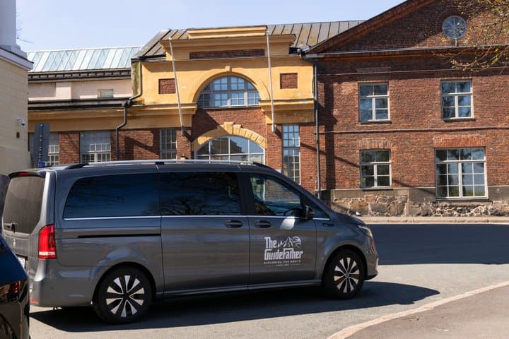Helsinki Masterpiece: Private Luxury Fleet & Expert Guide Journey