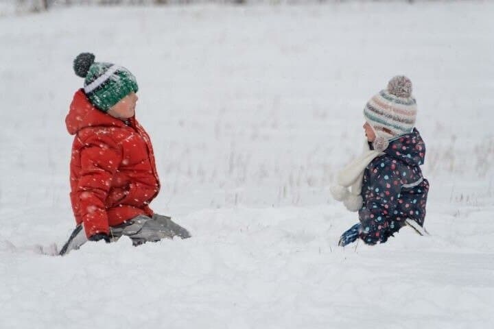 Levi to Rovaniemi Family Adventure Transfer with Guided Tour