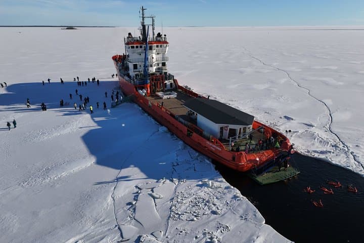 Kemi: Polar Explorer Icebreaker Cruise with Ice Floating