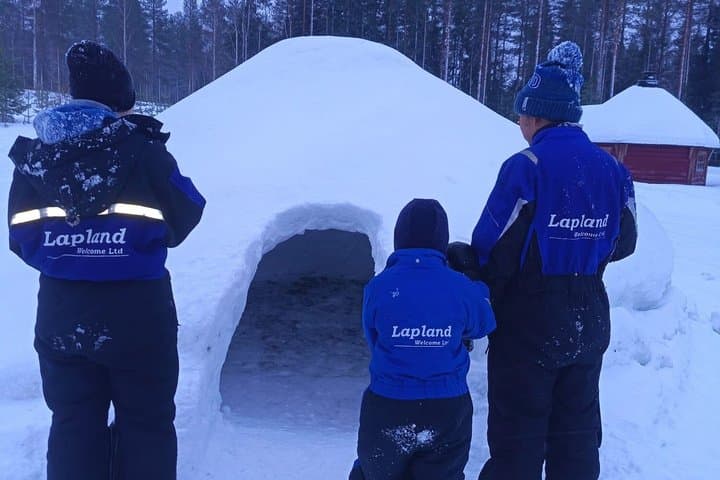 Build Your Own Snow Igloo – Arctic Overnight Experience