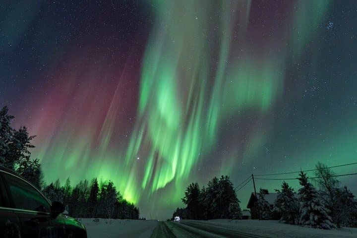 Rovaniemi: 100% Guaranteed Northern Lights & Free photos